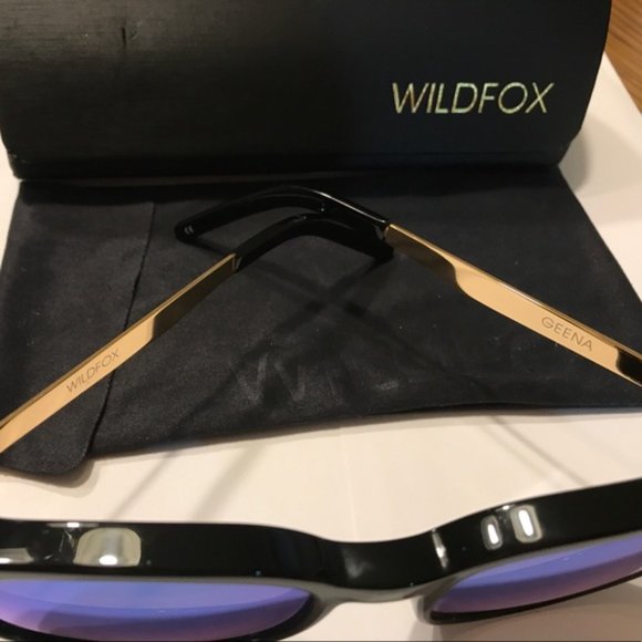 WILDFOX Geena Mirrored Square Sunglasses - Picture 7 of 7